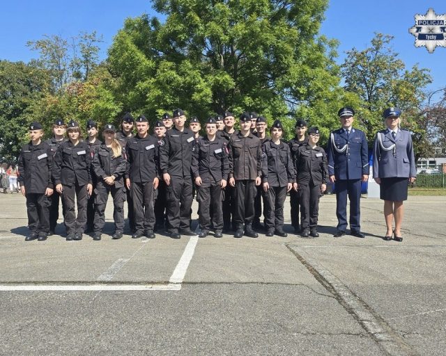 Mundurowe klasy w Tychach: Rok szkolny 2025/2026 rozpoczęty z wielką pompą!