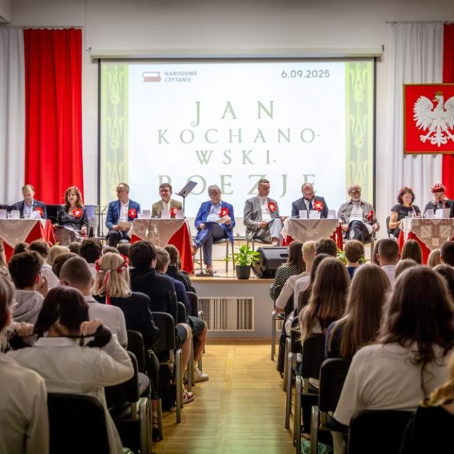 Narodowe Czytanie Kochanowskiego w Zespole Szkół nr 1 w Tychach