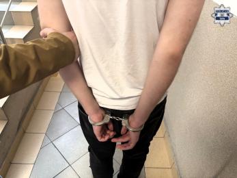 Taksówkarz pomógł złapać przestępców: 87 tysięcy złotych odzyskane przez policję