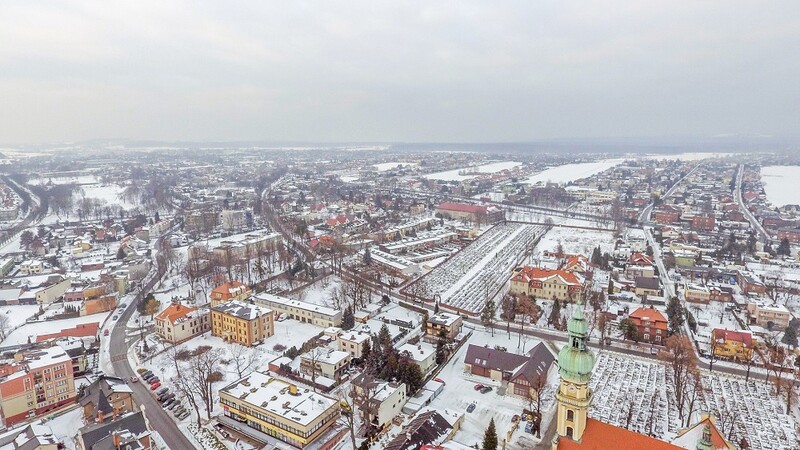 Co wpływa na sytuację na rynku nieruchomości w Tychach?