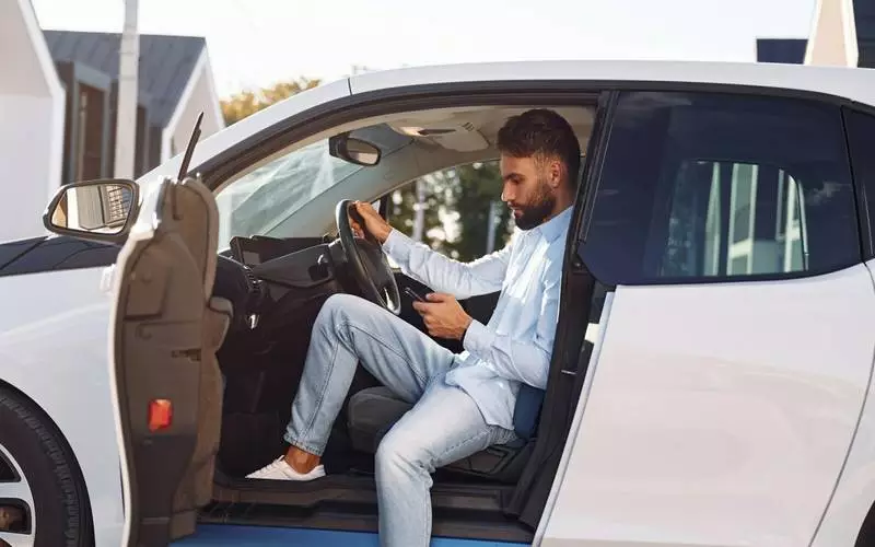 Czy w 2024 roku opłaca się leasing samochodu?
