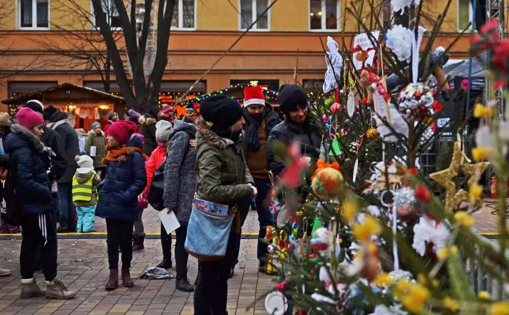 Konkurs na „Drzewko Bożonarodzeniowe”. Zwycięzców poznamy na Jarmarku na placu Baczyńskiego/fot. Miejskie Centrum Kultury w Tychach