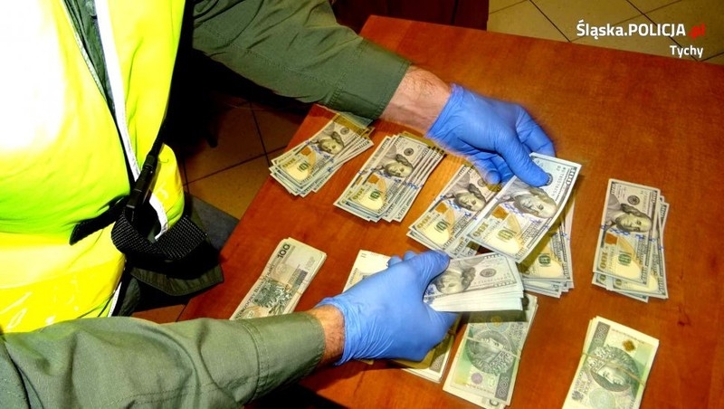 Policja: Okradł własnego dziadka z oszczędności