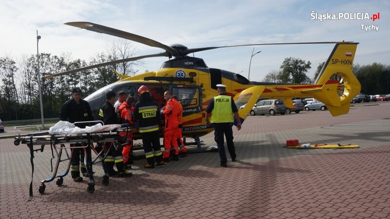 Policjanci wyjaśniają okoliczności wypadku