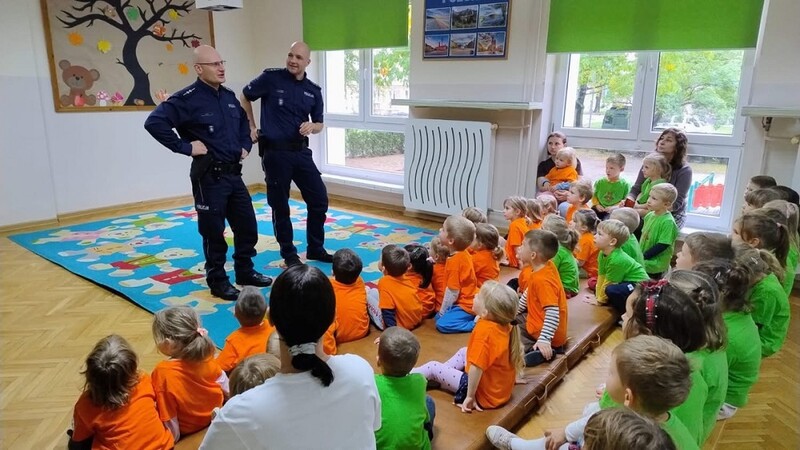 Spotkanie z policjantami w przedszkolu nr 9 w Tychach